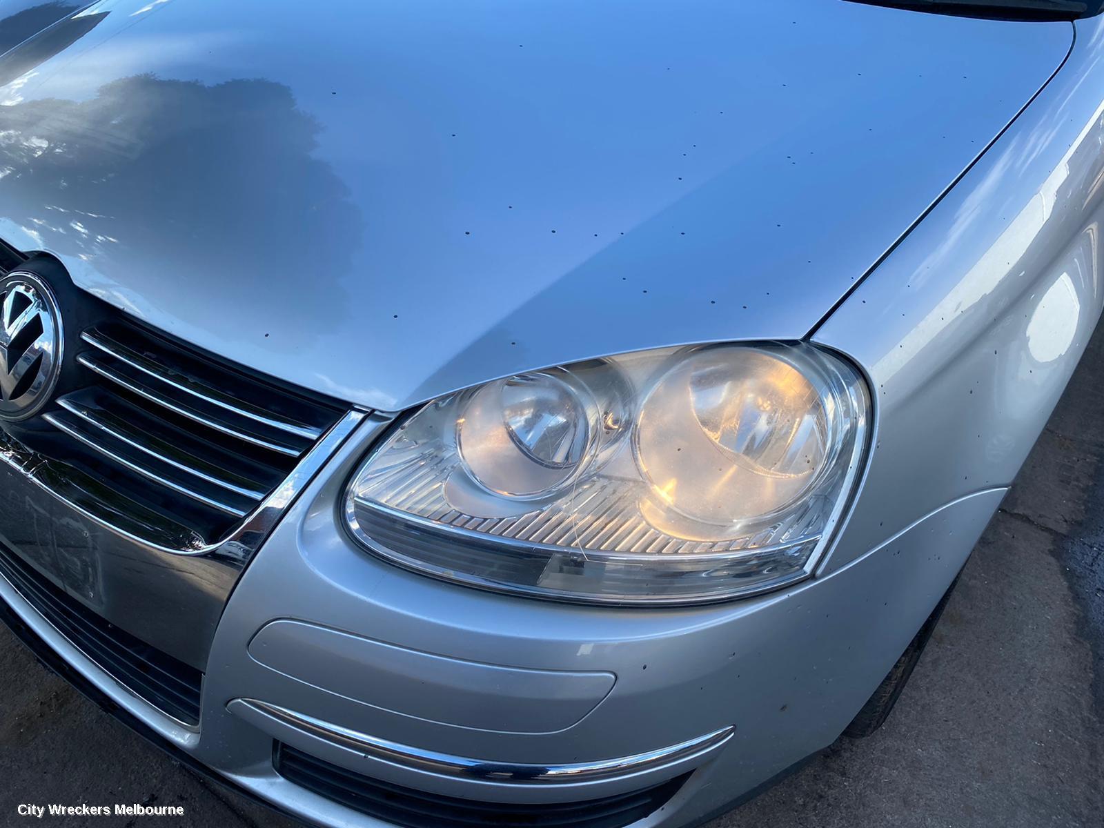 VOLKSWAGEN JETTA LEFT GUARD LINER, 1KM, FRONT SECTION, 02/2006 - 07/2011
