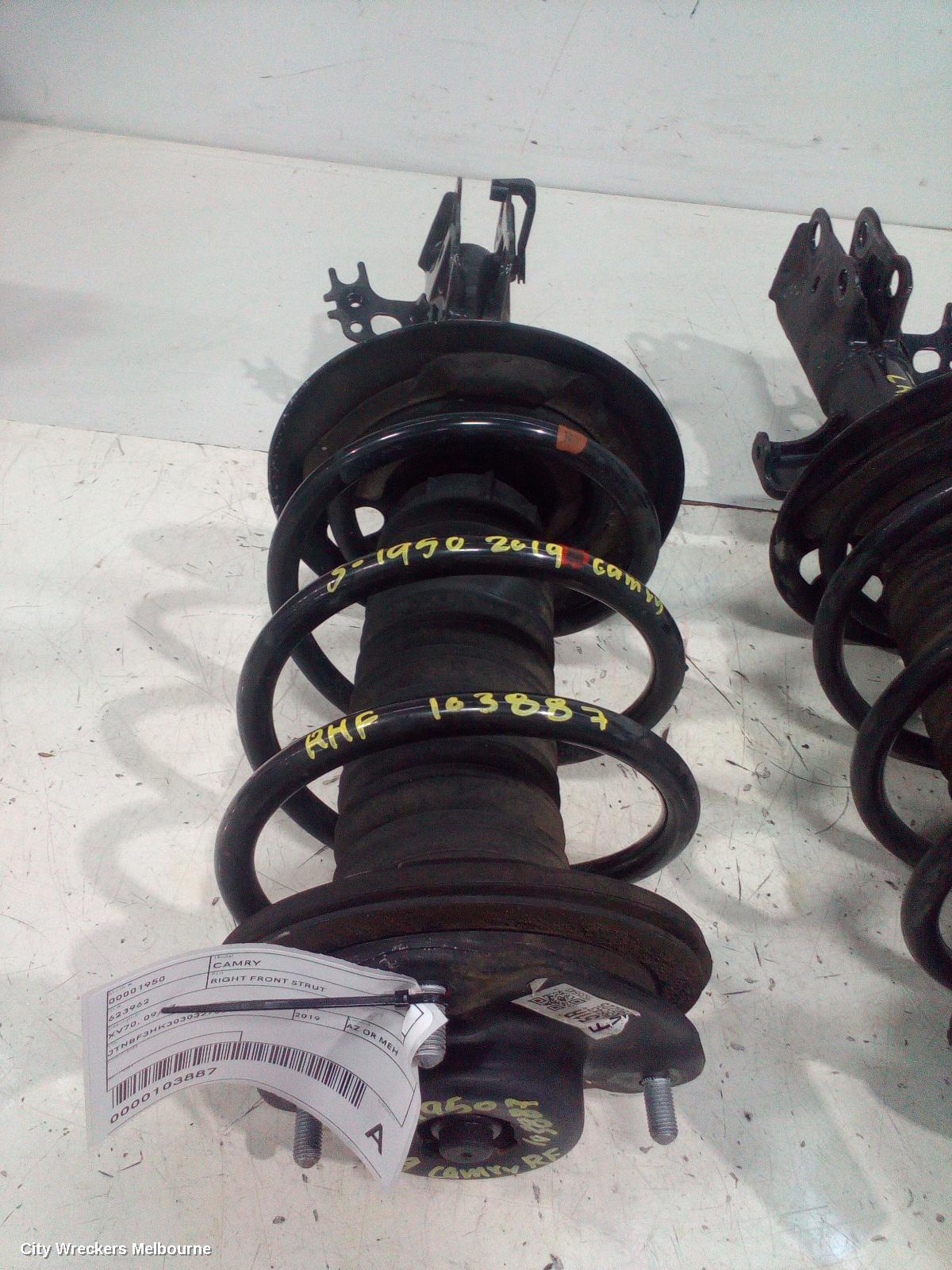 TOYOTA CAMRY RIGHT FRONT STRUT, XV70, NON HYBRID TYPE, 09/2017 ONWARDS