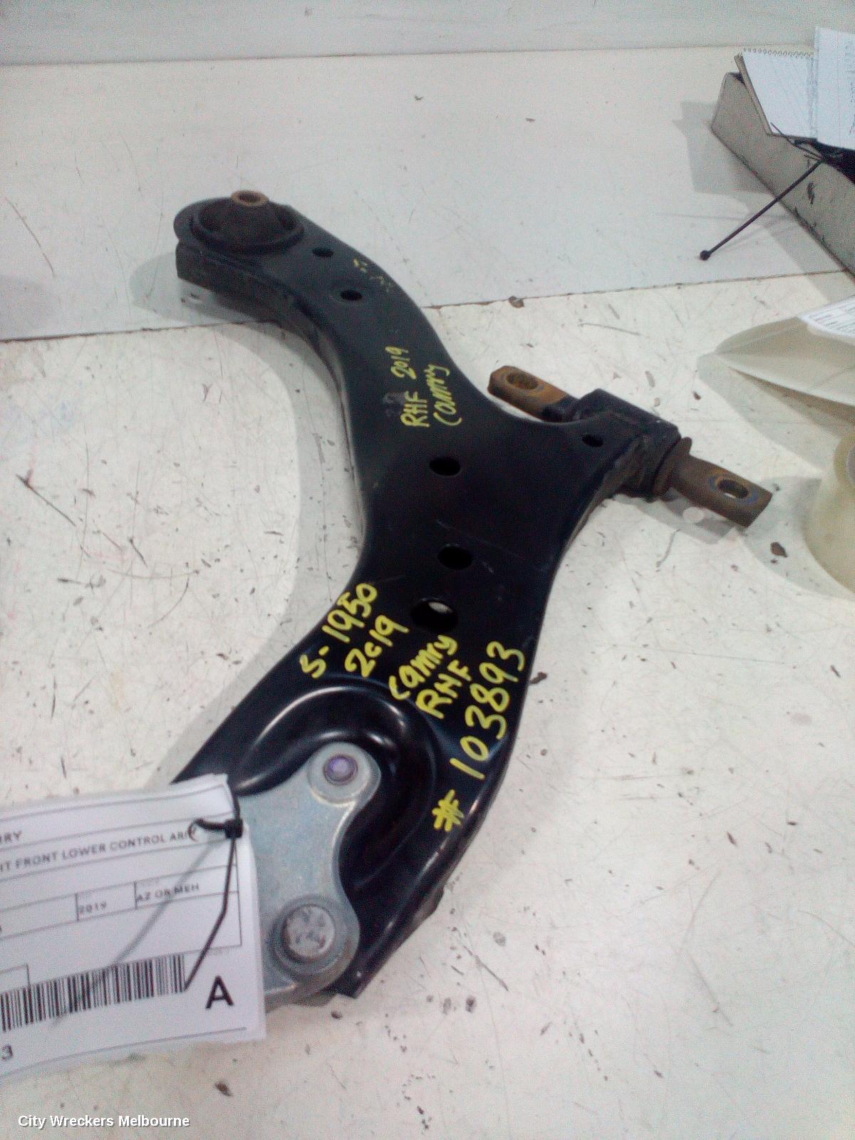 TOYOTA CAMRY RIGHT FRONT LOWER CONTROL ARM, XV70, 09/2017 - 05/2024