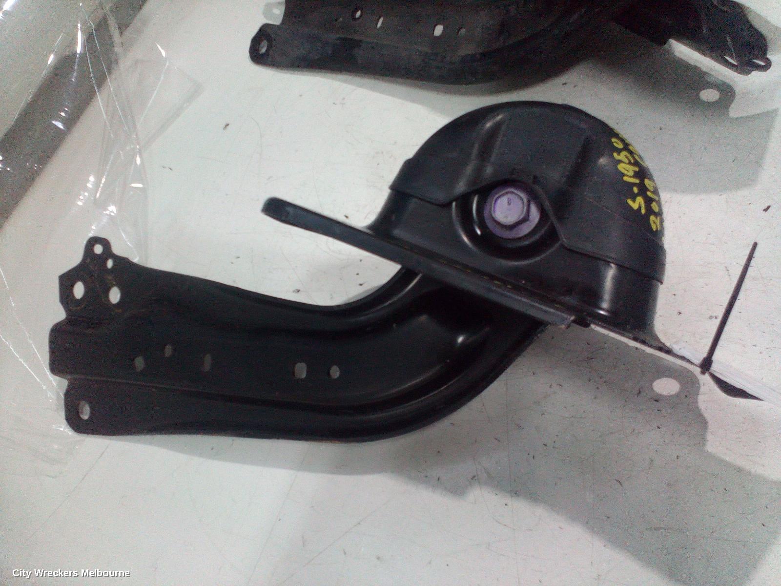 TOYOTA CAMRY LEFT REAR TRAILING ARM, LOWER CONTROL ARM-REAR, XV70, 09/2017 ONWARDS