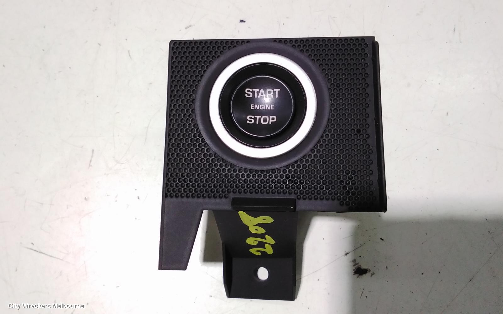 LAND ROVER RANGEROVER SPORT, L494, 12/2013 - 04/2022, START STOP BUTTON PN: GPLA-14C376-AB ~ 5PIN: 103920
