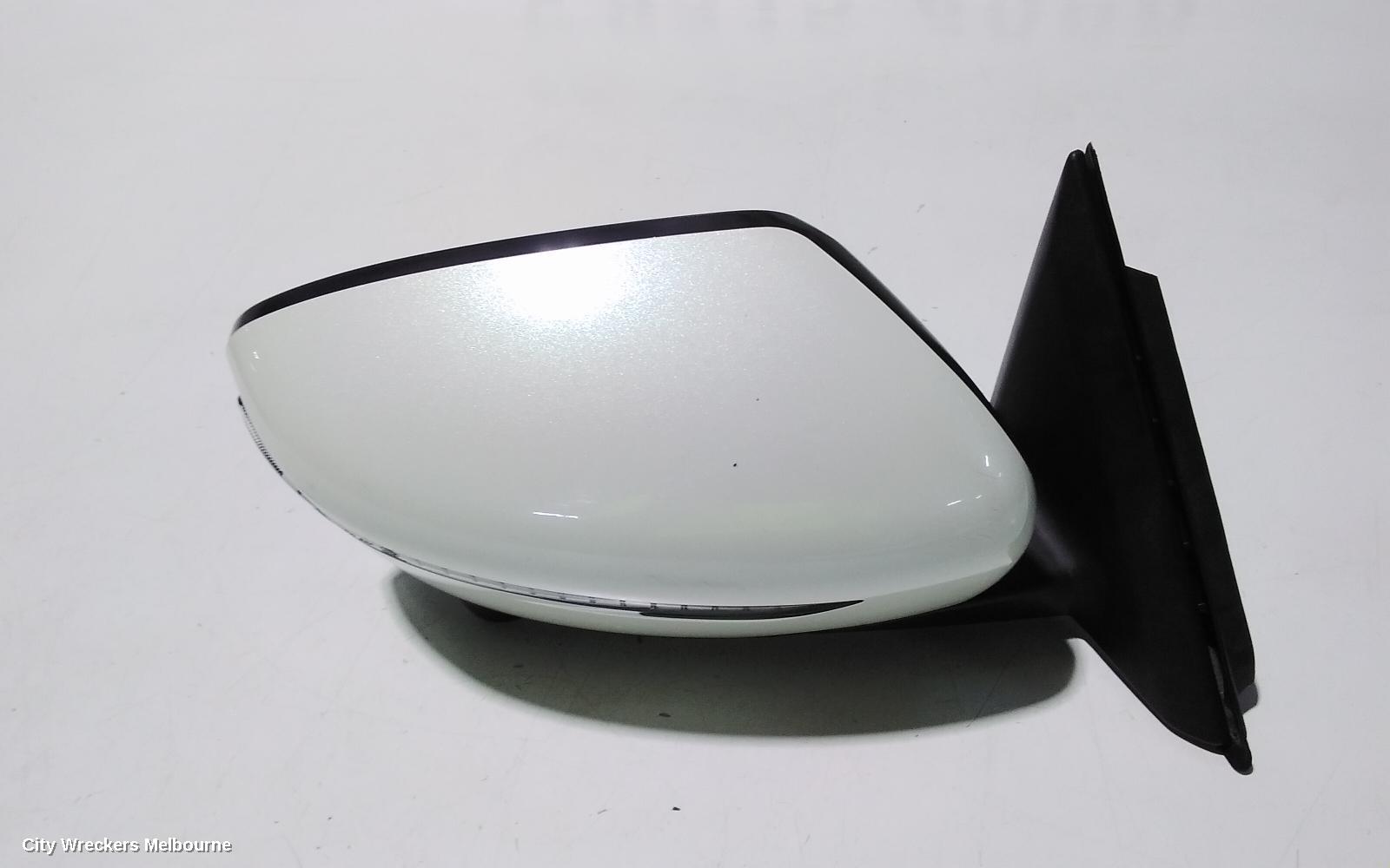 NISSAN XTRAIL RIGHT DOOR MIRROR, T32, TL/TI/ST-L, W/ CAMERA TYPE, 02/2014 ONWARDS