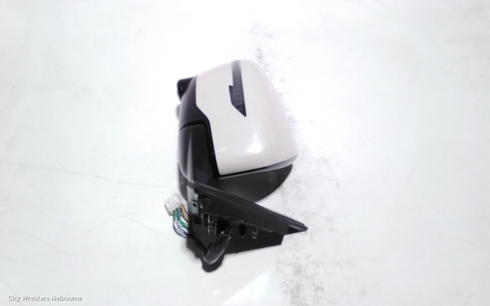 NISSAN XTRAIL RIGHT DOOR MIRROR, T32, TL/TI/ST-L, W/ CAMERA TYPE, 02/2014 ONWARDS