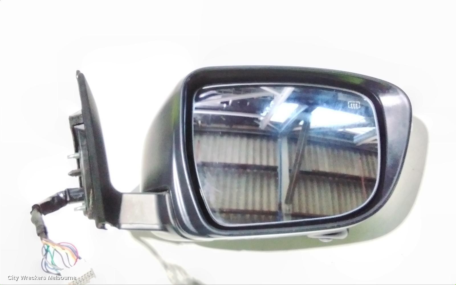 NISSAN XTRAIL RIGHT DOOR MIRROR, T32, TL/TI/ST-L, W/ CAMERA TYPE, 02/2014 ONWARDS
