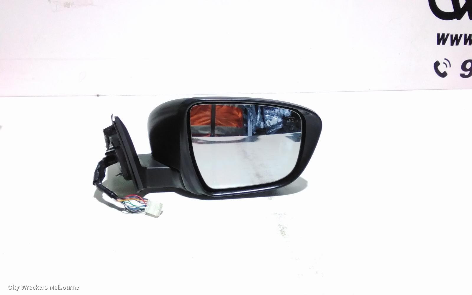 NISSAN XTRAIL RIGHT DOOR MIRROR, T32, TL/TI/ST-L, W/ CAMERA TYPE, 02/2014 ONWARDS