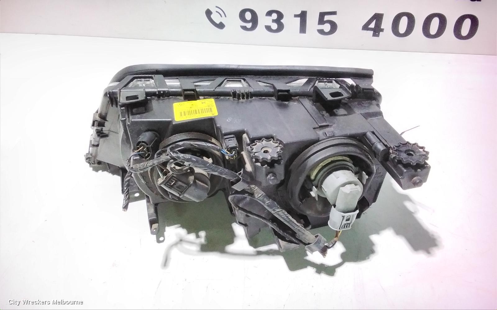 BMW 3 SERIES RIGHT HEADLAMP, E46, CPE/CAB, STANDARD, CLEAR FLASHER, 03/2003 - 07/2006