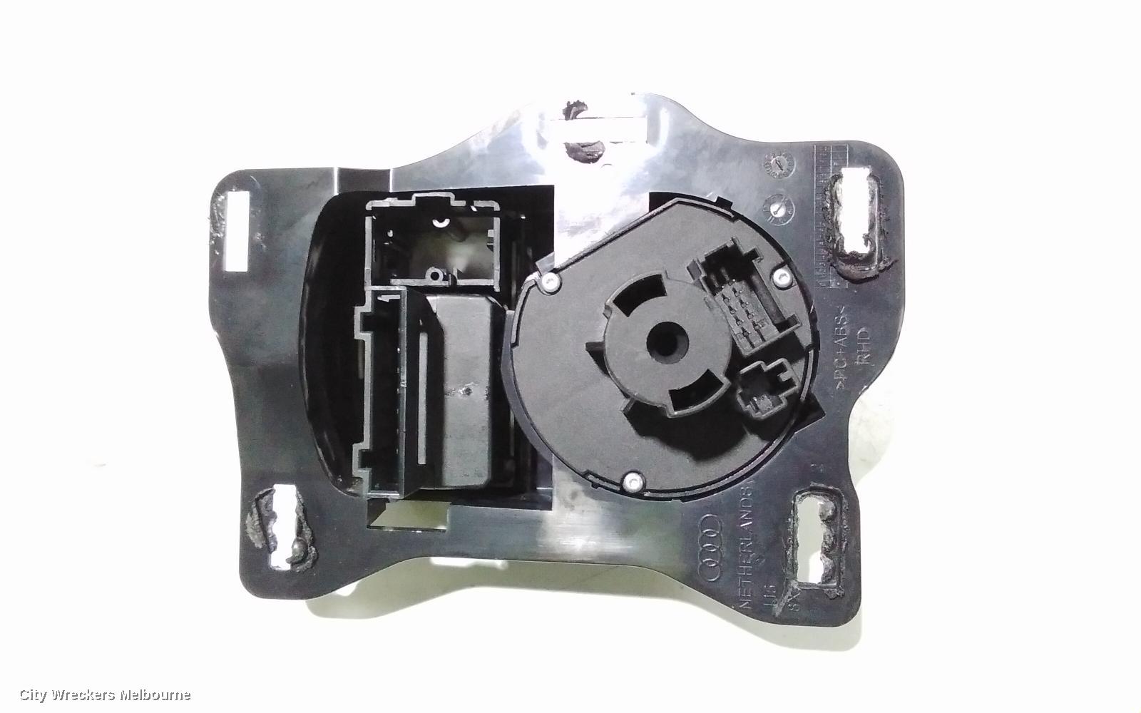 AUDI A3 COMBINATION SWITCH, HEADLAMP SWITCH, 8P, W/ DYNAMIC RANGE CONTROL & FRONT FOGLAMP TYPE, 06/2009 - 04/2013