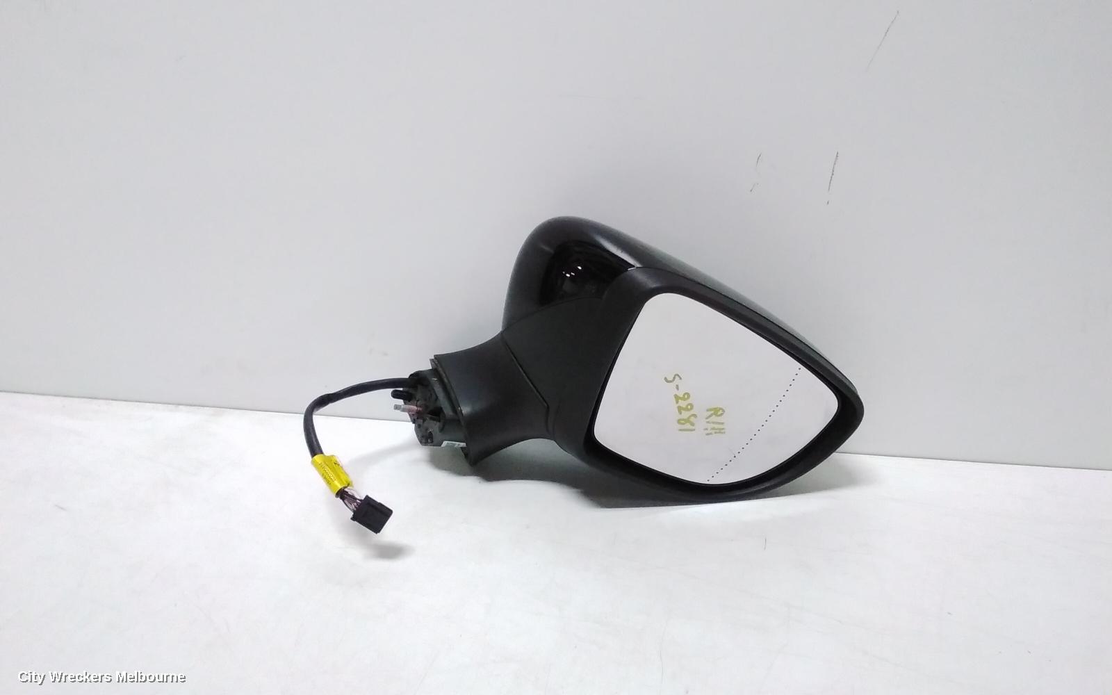 RENAULT CLIO RIGHT DOOR MIRROR, X98, BLACK, MANUAL FOLDING (7 WIRE), 09/2013 - 07/2016