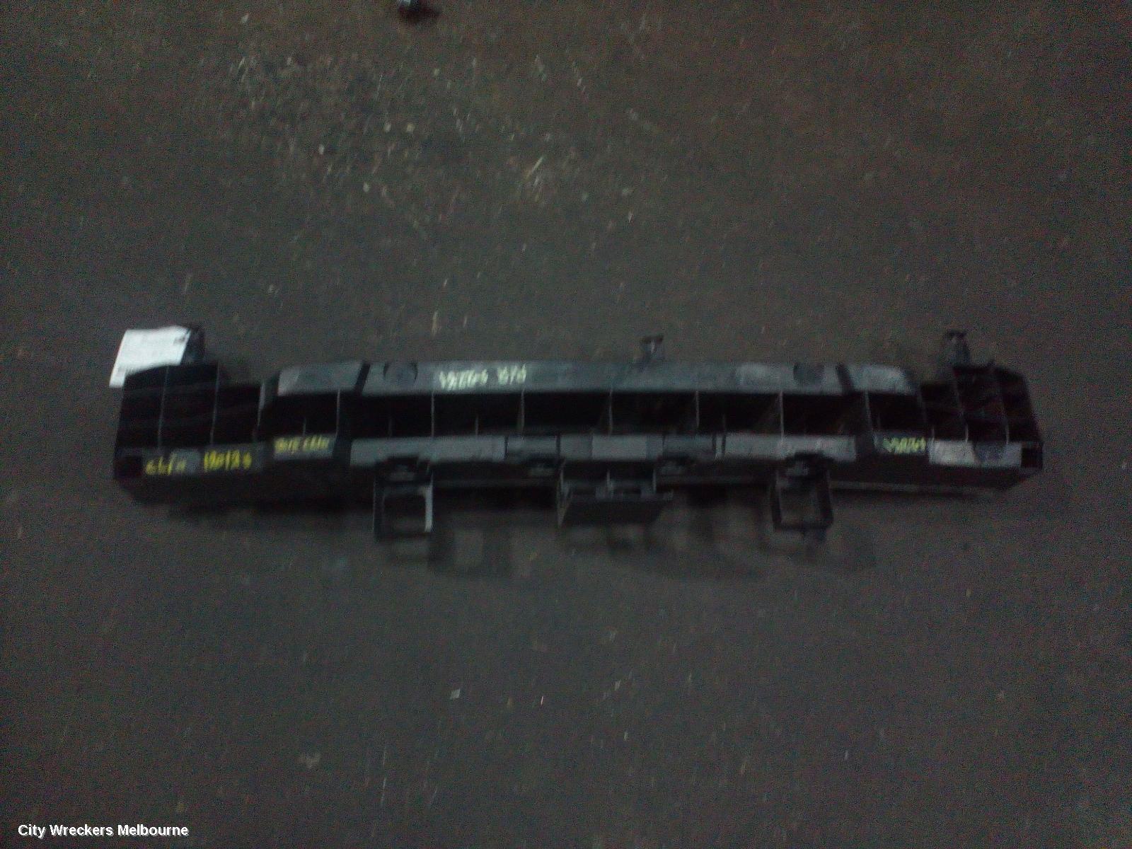 RENAULT CLIO R/BAR BRACKET/REINFO, X98, 09/2013 - 10/2019