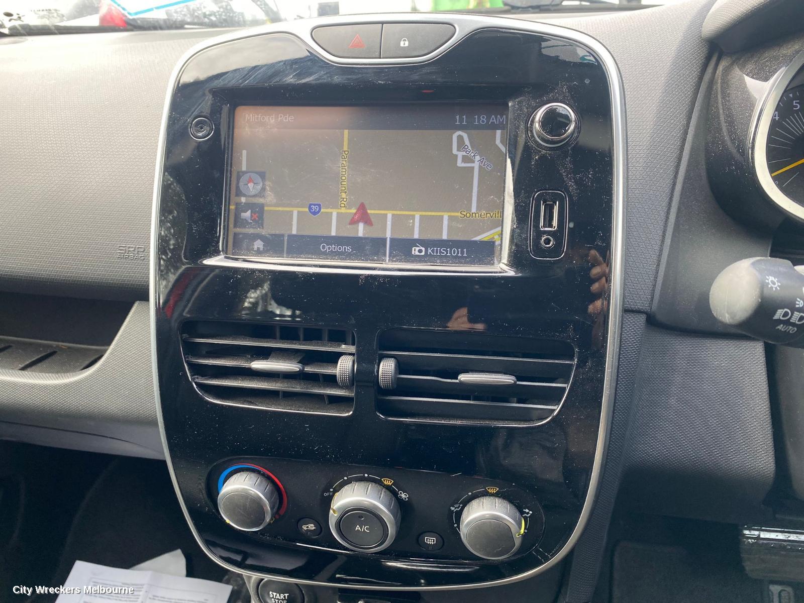 RENAULT CLIO RADIO/CD/DVD/SAT/TV, MEDIA NAV EVOLUTION (NAV0G2), X98, 09/2013 - 10/2019