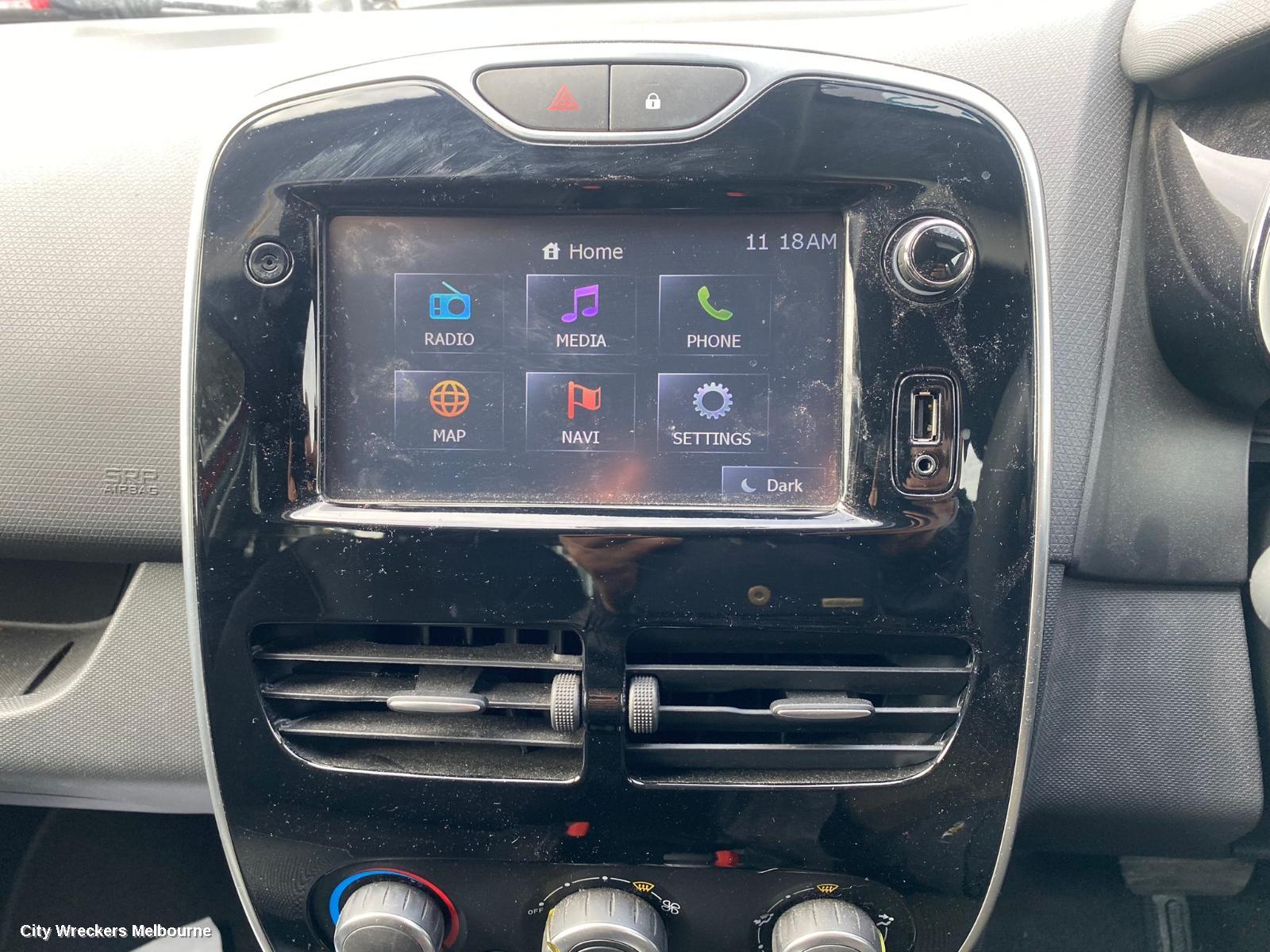 RENAULT CLIO RADIO/CD/DVD/SAT/TV, MEDIA NAV EVOLUTION (NAV0G2), X98, 09/2013 - 10/2019