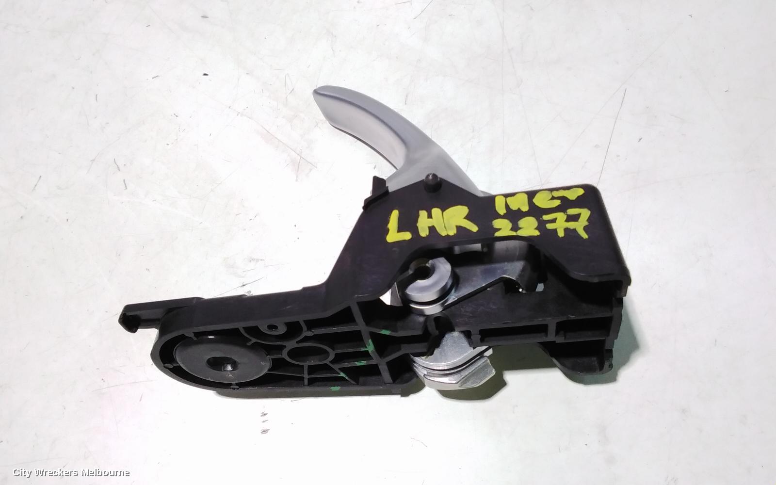 JEEP CHEROKEE DOOR HANDLE, KL, LH REAR, INNER, 02/2014 - 11/2022