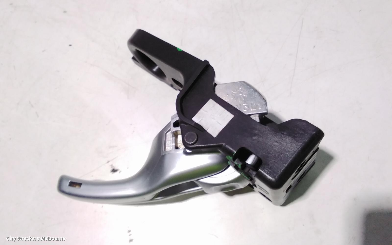 JEEP CHEROKEE DOOR HANDLE, KL, LH REAR, INNER, 02/2014 - 11/2022