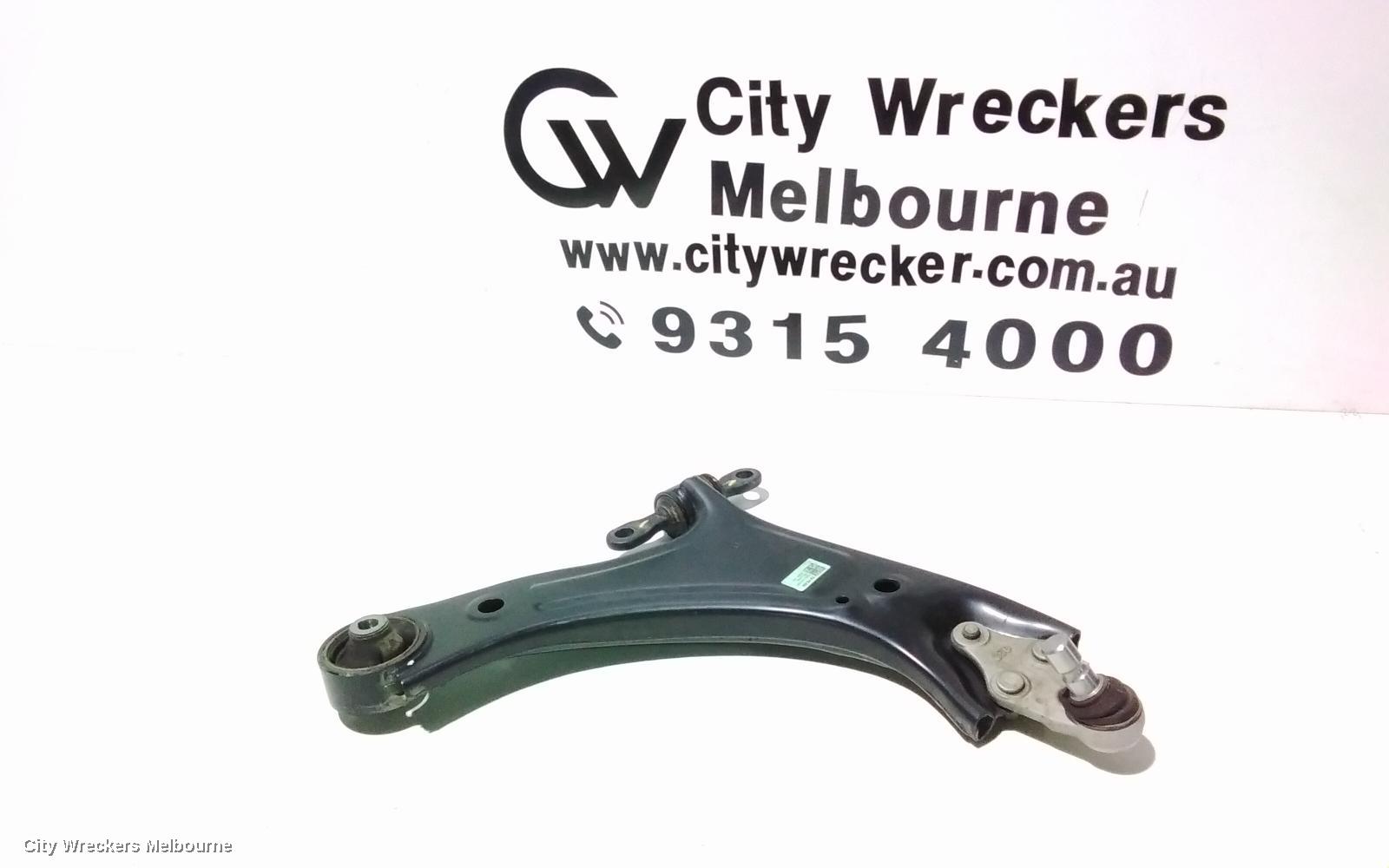 HYUNDAI SANTA FE RIGHT FRONT LOWER CONTROL ARM, TM, 10/2020 ONWARDS