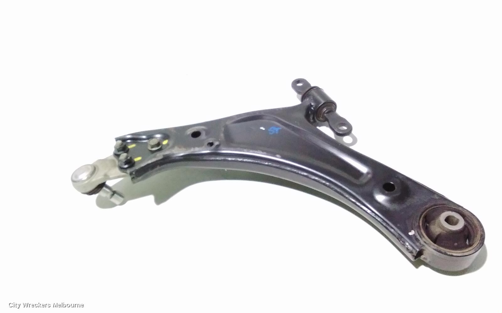HYUNDAI SANTA FE RIGHT FRONT LOWER CONTROL ARM, TM, 10/2020 ONWARDS
