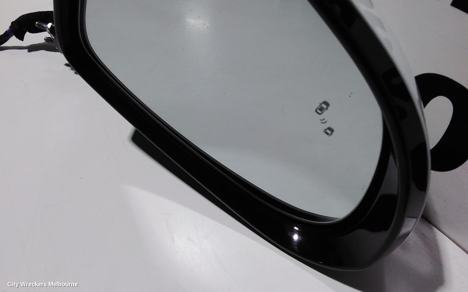 HYUNDAI SANTA FE RIGHT DOOR MIRROR, TM, POWER FOLD, W/ AUTO DIPPING TYPE, 10/2020 ONWARDS