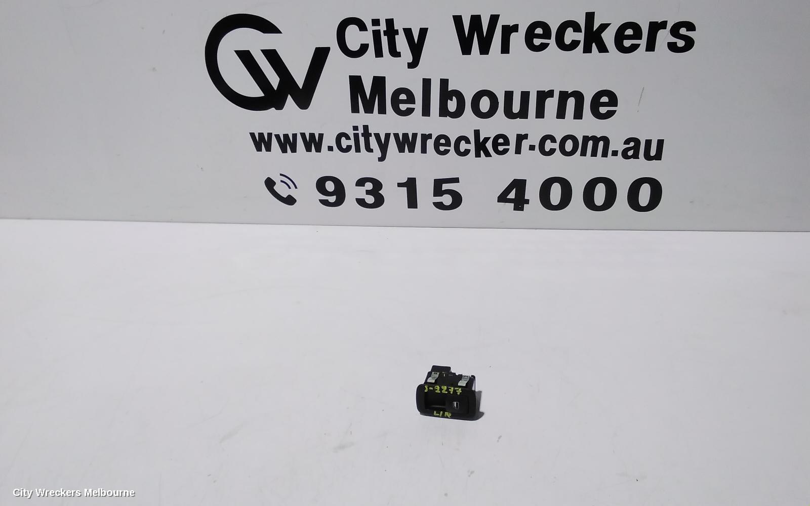 JEEP CHEROKEE PWR DR WIND SWITCH, LH REAR/RH REAR, KL, 02/2014 - 11/2022