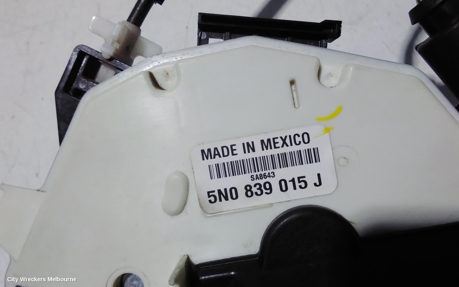 VOLKSWAGEN AMAROK DOOR/BOOT/GATE LOCK, LEFT REAR DOOR LOCK, P/N 5N0839015J, 2H, 12/2010 ONWARDS