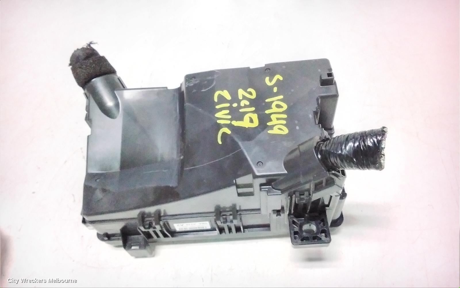 HONDA CIVIC FUSE BOX, UNDER DASH, 10TH GEN, 05/2016 - 08/2021