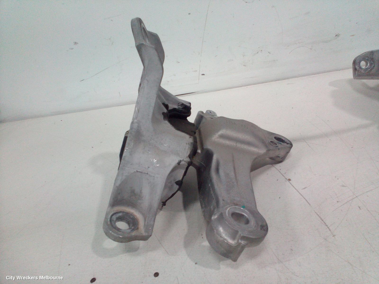 HONDA CIVIC MOUNT, 10TH GEN, 05/2016 - 08/2021