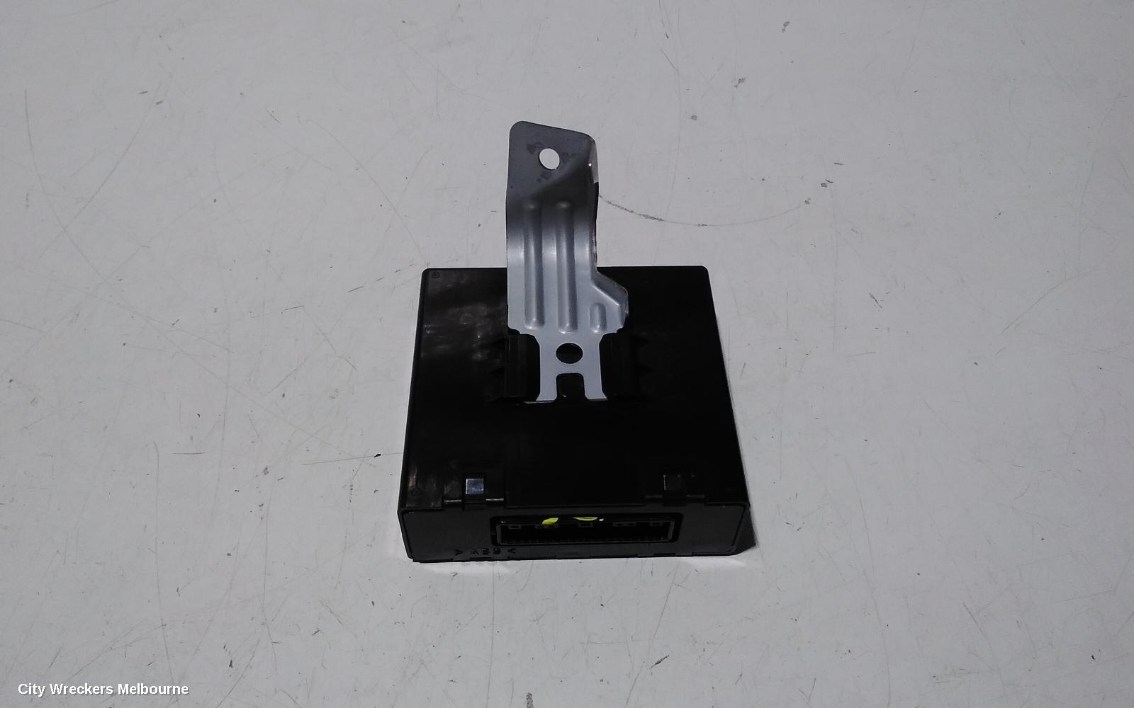 TOYOTA HIACE, TRH/KDH 03/2005 - 04/2019, 48    88650-26480   AIR CONDITION MODUL : 104178