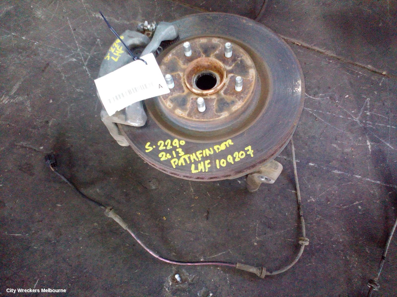 NISSAN PATHFINDER LEFT FRONT HUB ASSEMBLY, R52, 06/2013 - 04/2021