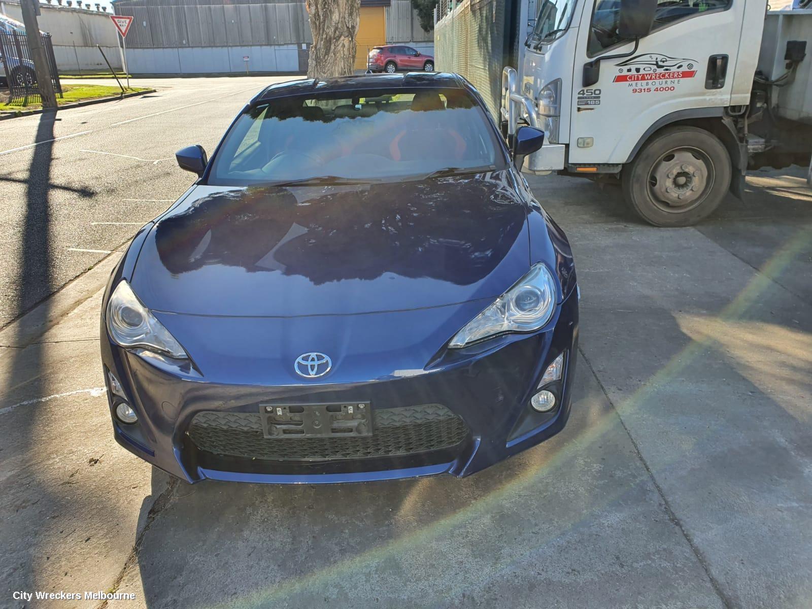 TOYOTA 86 STEERING COLUMN, ZN6, KEY START TYPE, 04/2012 - 09/2017