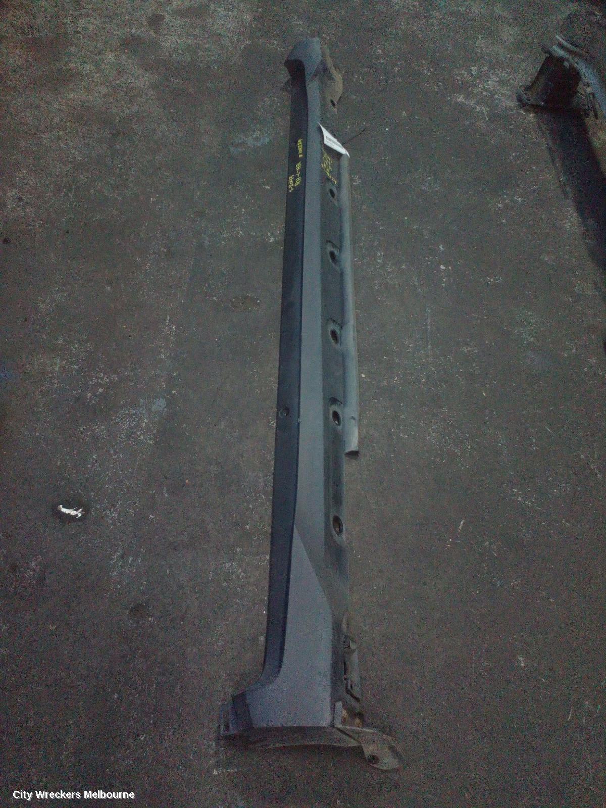 TOYOTA C-HR SIDE STEP/SKIRT, GEN 1, 12/2016 - 09/2023