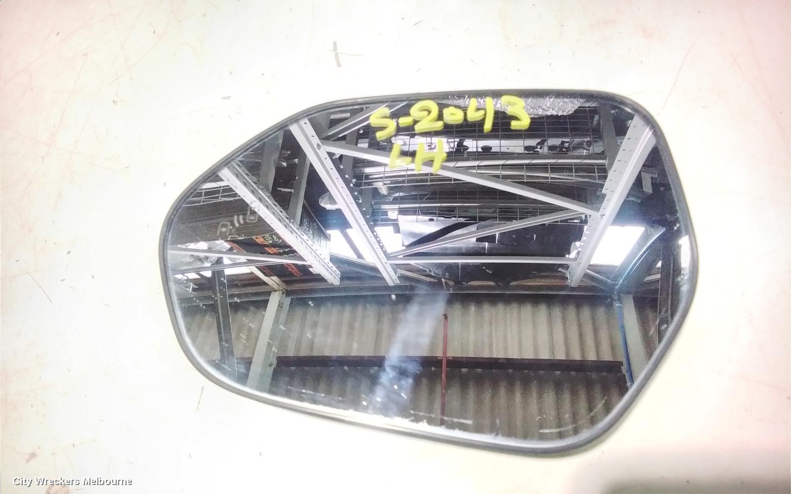 TOYOTA C-HR LEFT DOOR MIRROR, GEN 1, POWER FOLD, W/ PUDDLE LIGHT, COLOUR CODED, 12/2016 ONWARDS 09/2019
