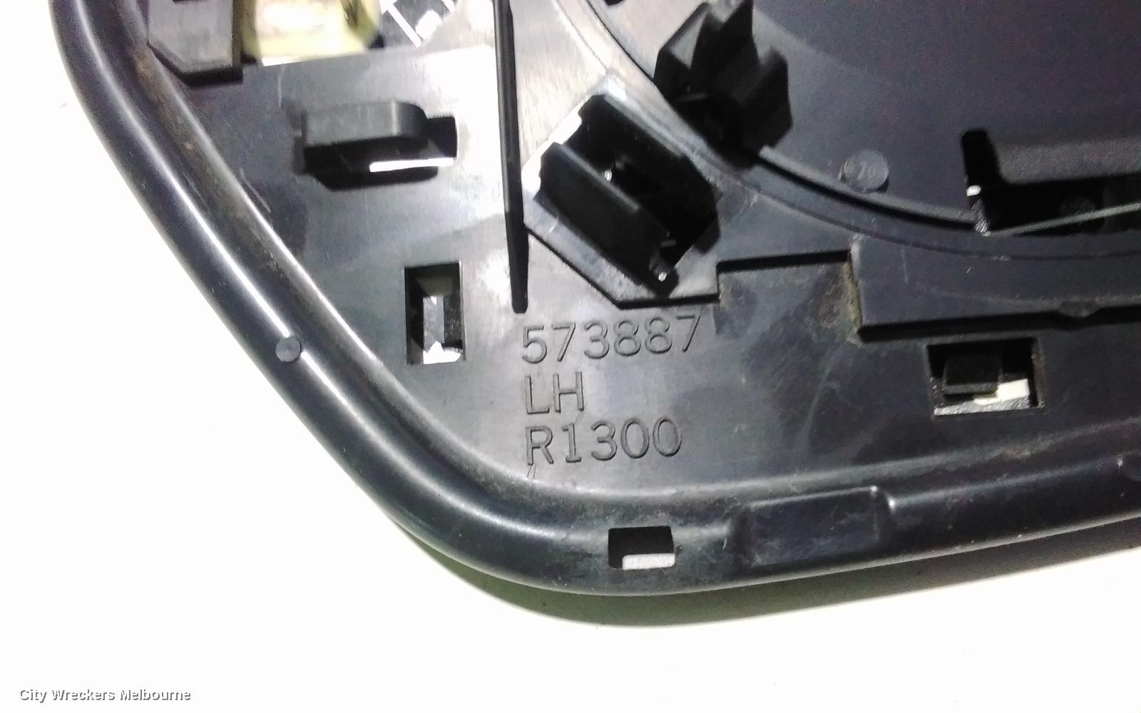 TOYOTA C-HR LEFT DOOR MIRROR, GEN 1, POWER FOLD, W/ PUDDLE LIGHT, COLOUR CODED, 12/2016 ONWARDS 09/2019