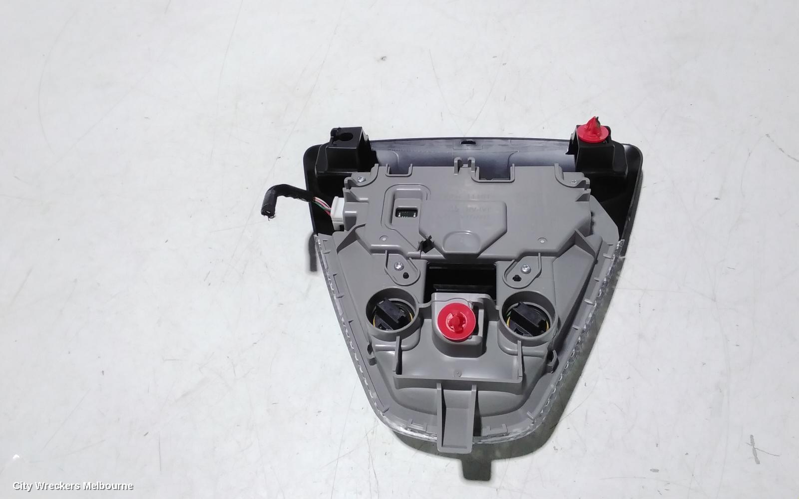 TOYOTA C-HR COURTESY LIGHT, GEN 1, 12/2016 - 09/2023