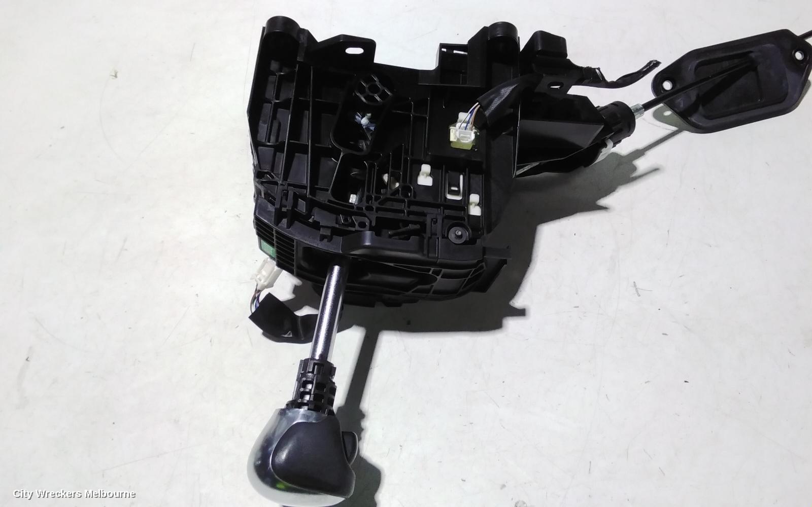 TOYOTA C-HR GEAR STICK/SHIFTER, GEN 1, 12/2016 - 09/2023