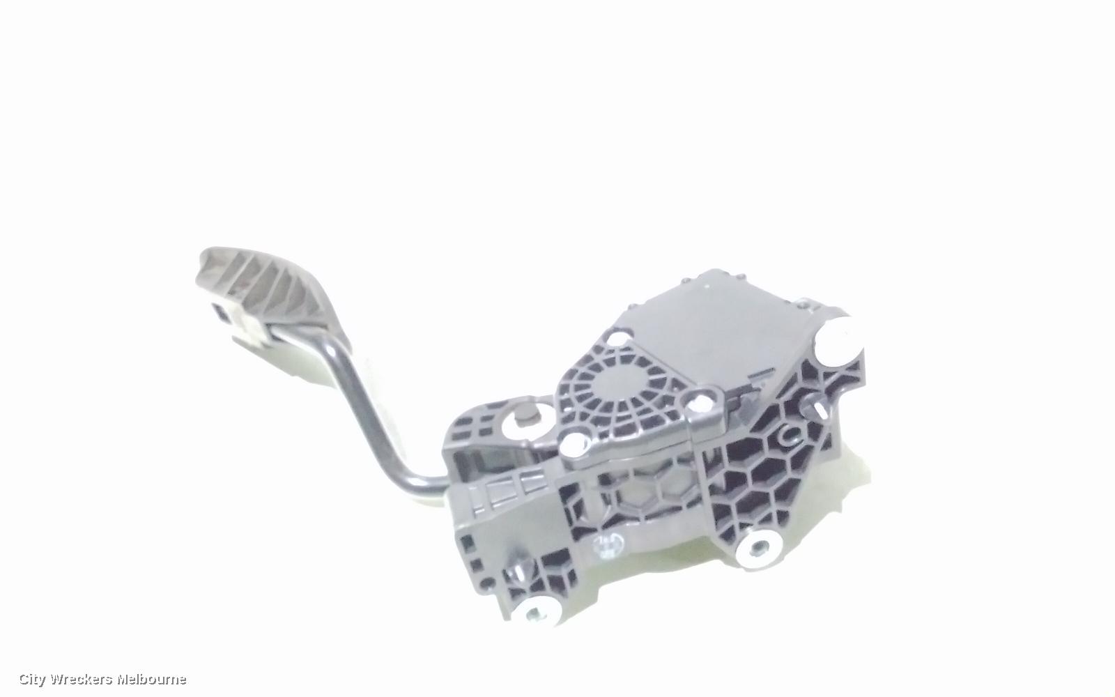 TOYOTA C-HR PEDAL ASSEMBLY, GEN 1, 12/2016 - 09/2023