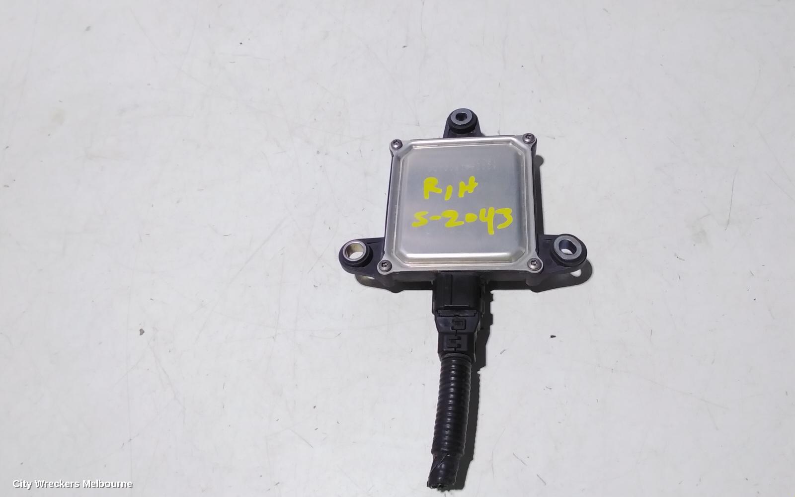 TOYOTA C-HR, GEN 1, 12/2016 - 09/2023, A2C7554980300: 104242
