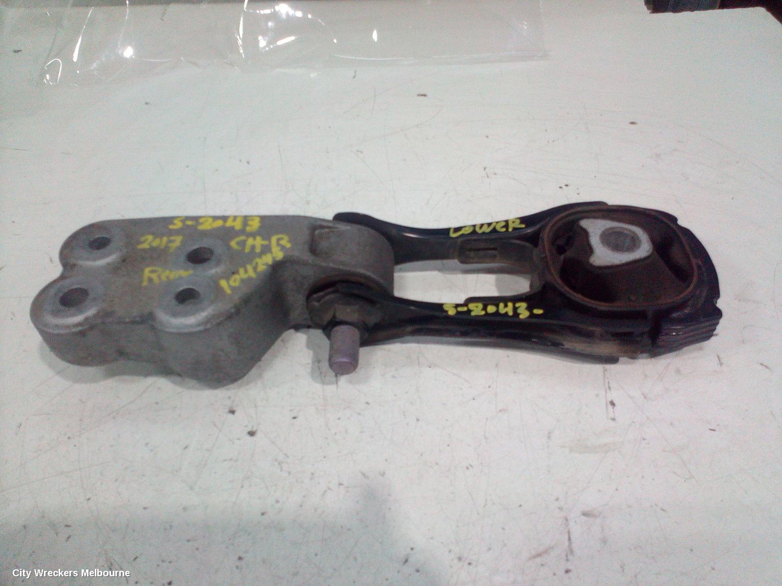 TOYOTA C-HR MOUNT, GEN 1, 12/2016 - 09/2023