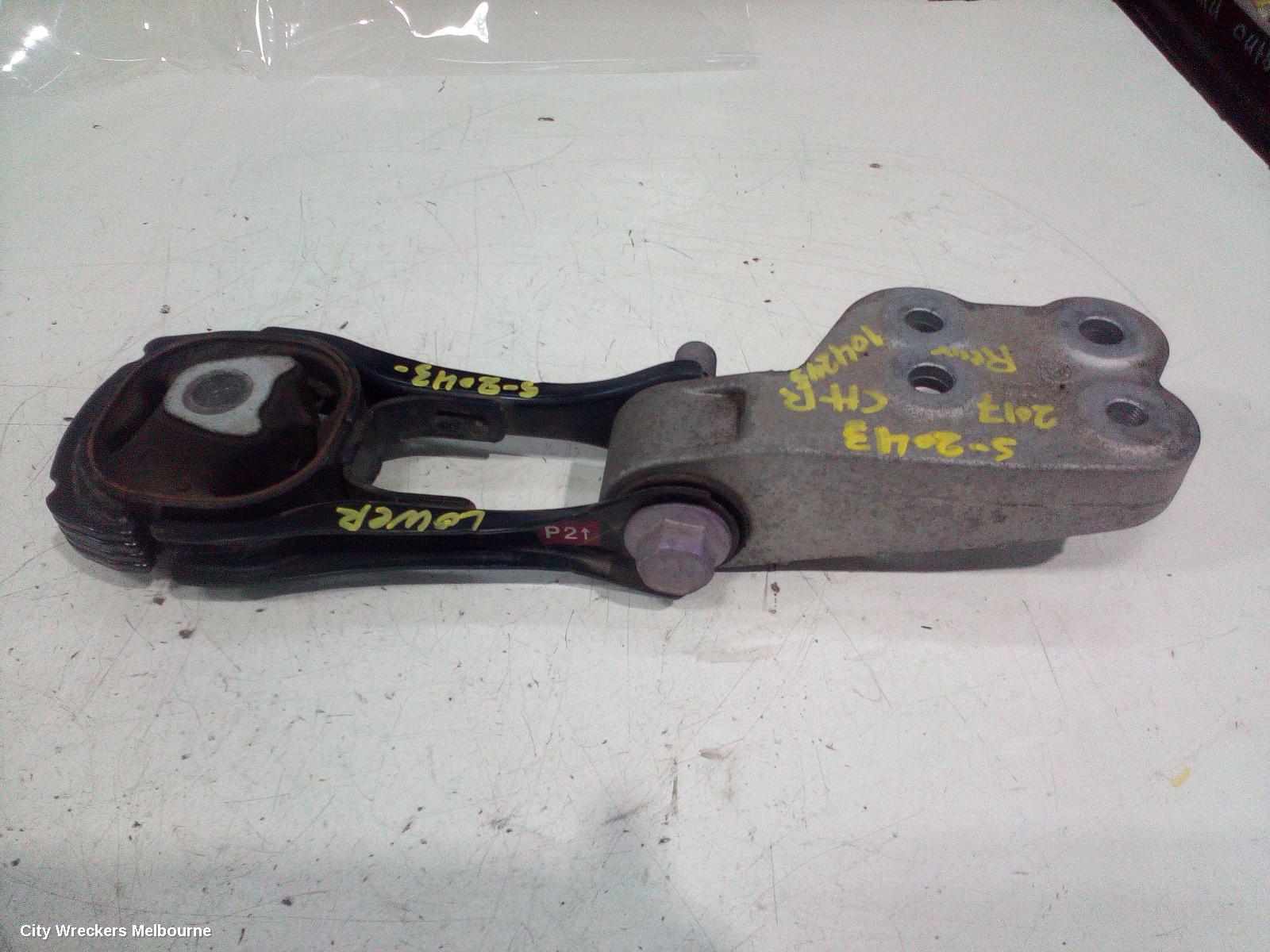 TOYOTA C-HR MOUNT, GEN 1, 12/2016 - 09/2023
