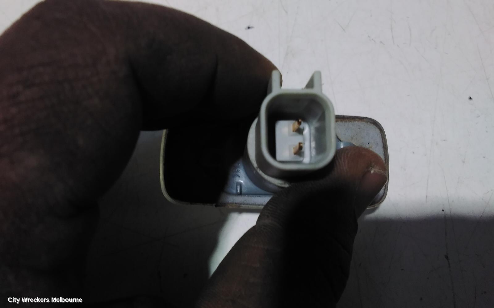 JEEP CHEROKEE LEFT INDICATOR/FOG/SIDE, GUARD FLASHER (REPEATER), KK, 11/2007 - 10/2012