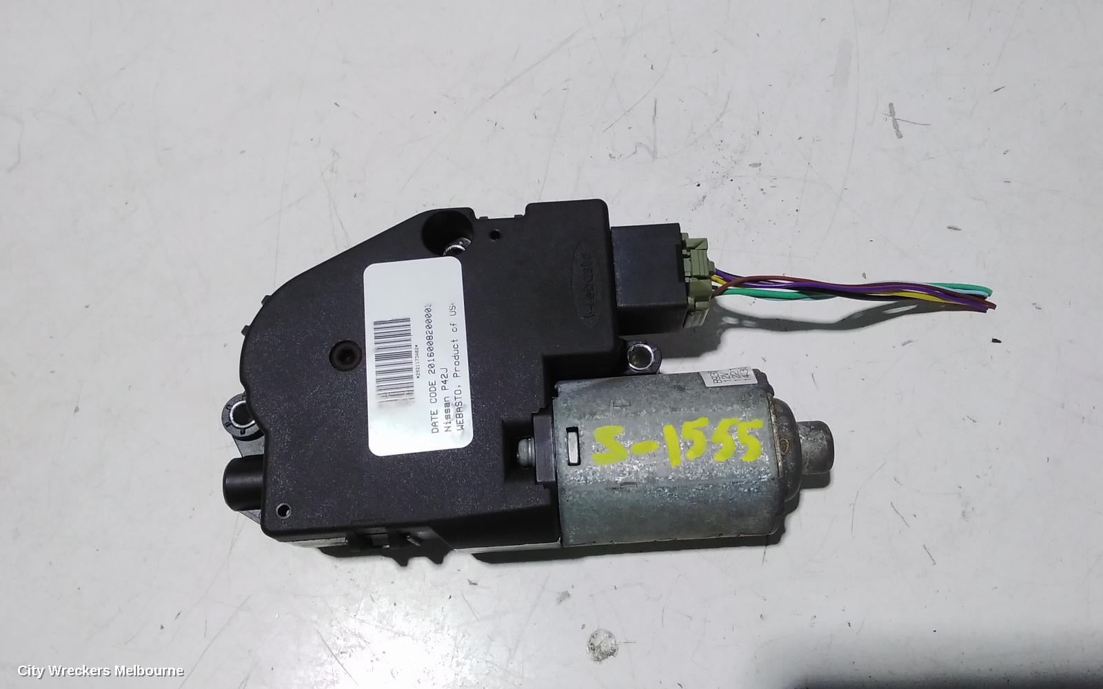 NISSAN PATHFINDER SUNROOF MOTOR, R52, 06/2013 - 04/2021
