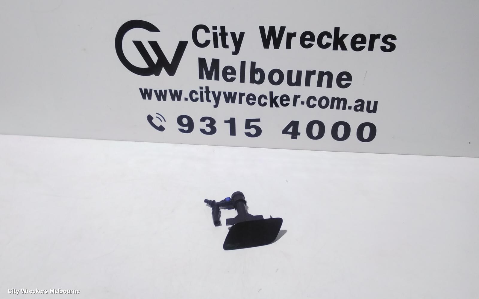 AUDI Q3 WASHER JET, 8U, 03/2012 - 12/2018