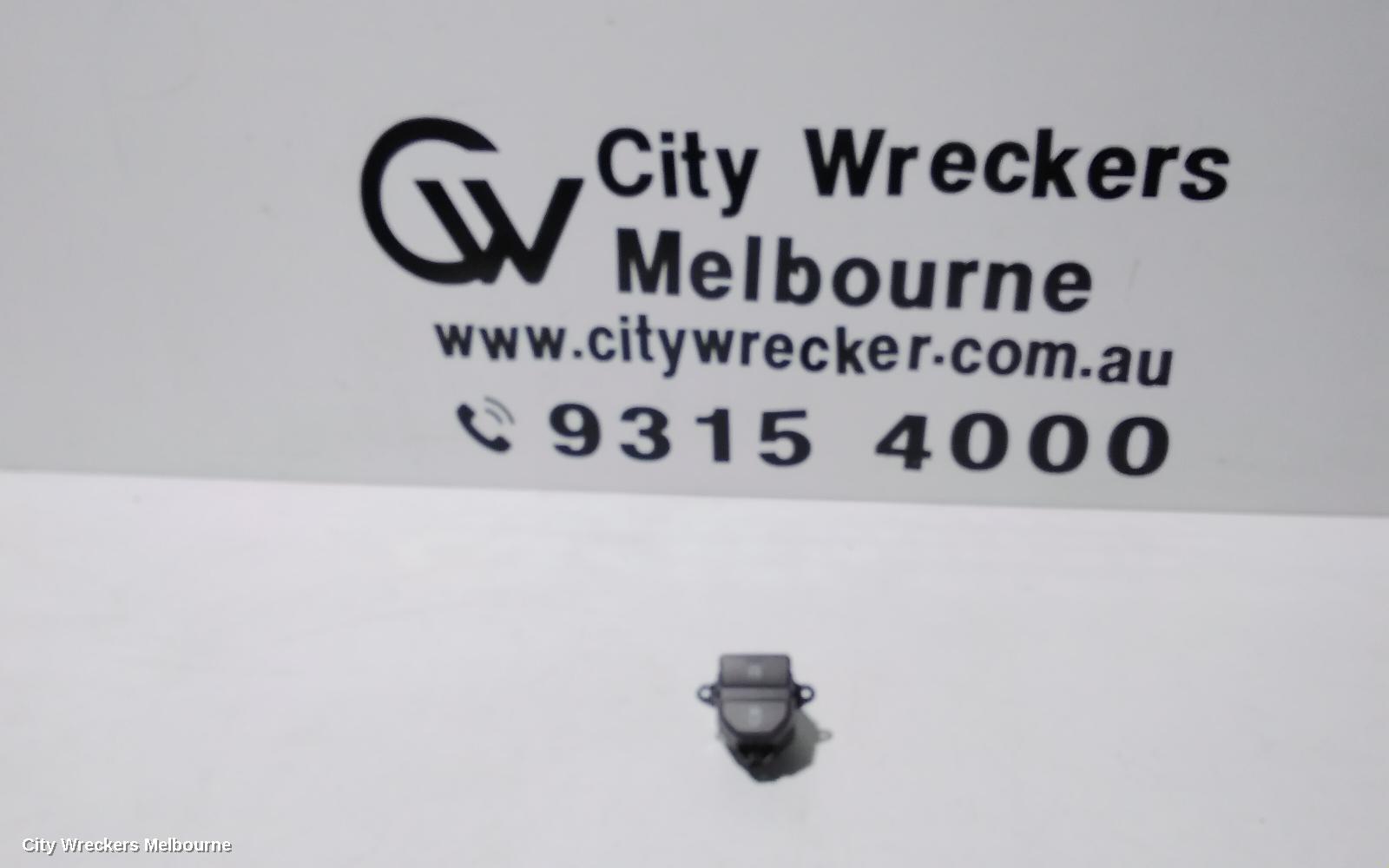LAND ROVER RANGEROVER EVOQUE BATTERY TRAY, L538, 11/2011 - 01/2019