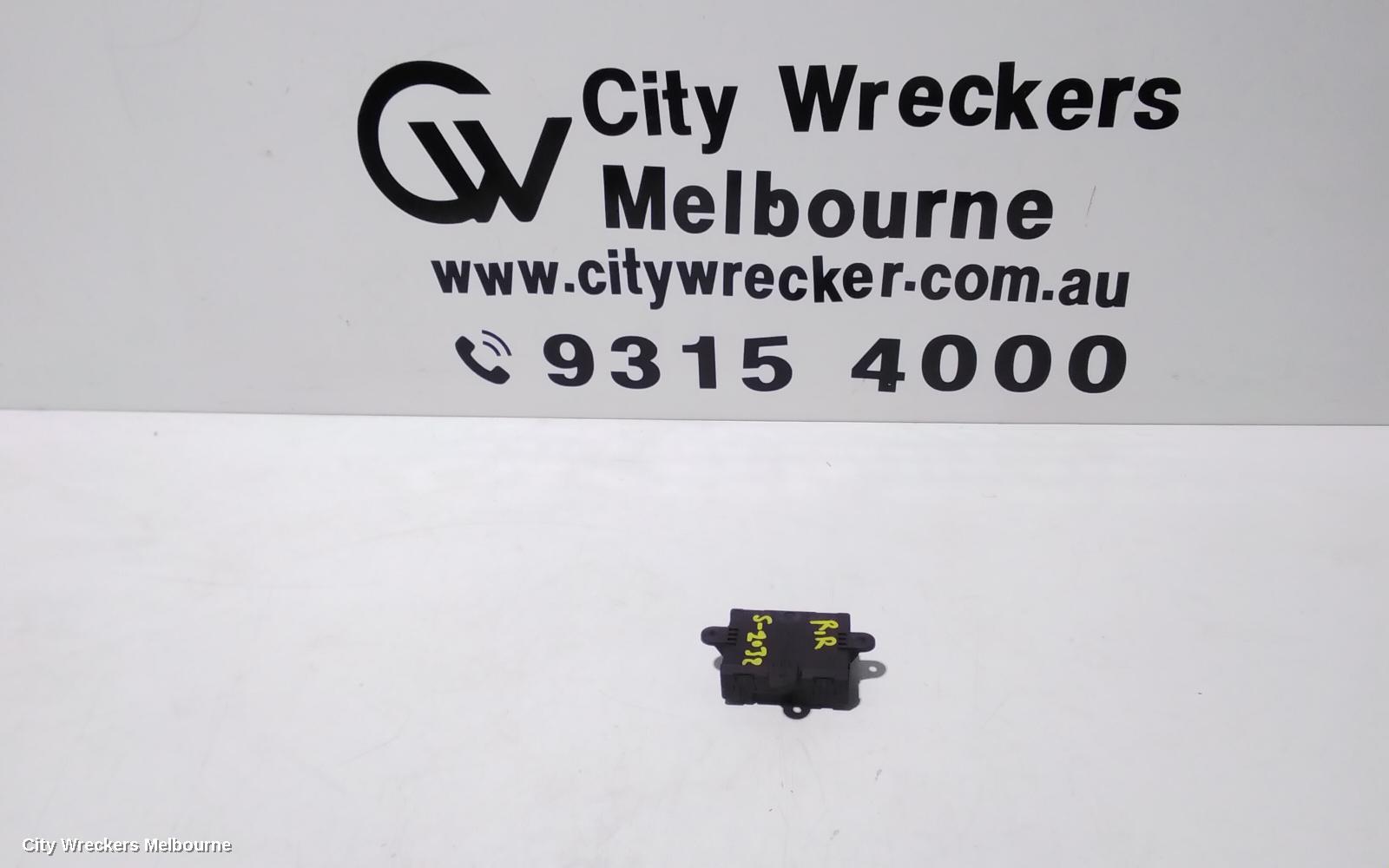 LAND ROVER RANGEROVER EVOQUE BATTERY TRAY, L538, 11/2011 - 01/2019