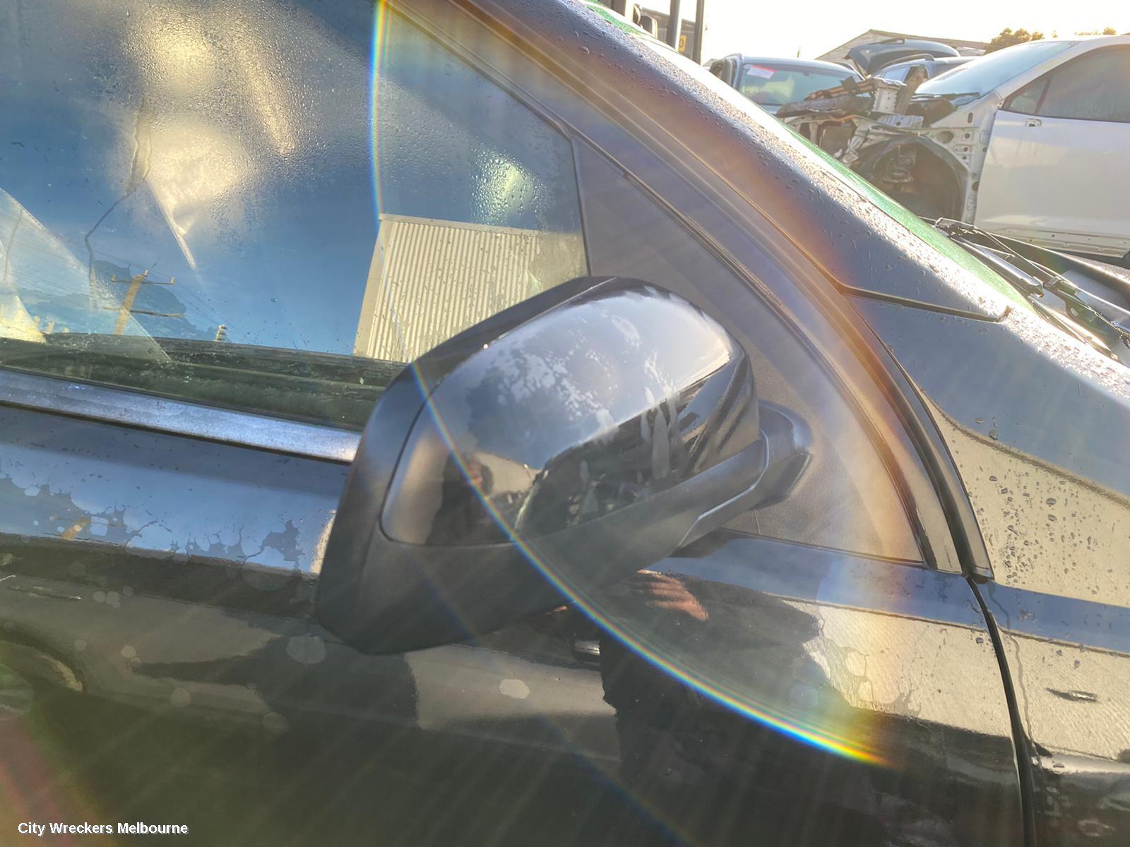 HOLDEN COMMODORE LEFT GUARD LINER, VE, FRONT, 08/2006 - 04/2013