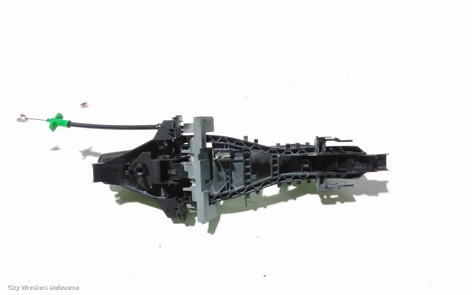 LAND ROVER RANGEROVER EVOQUE DOOR HANDLE, RH REAR, OUTER, COLOUR CODED, W/ KEYLESS START TYPE, L538, 11/2011 - 01/2019