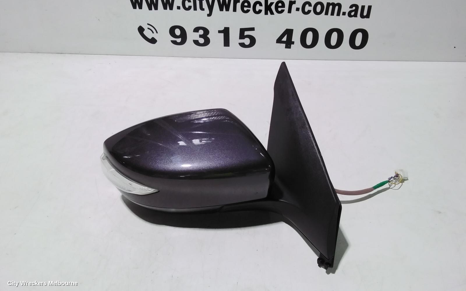 NISSAN PULSAR RIGHT DOOR MIRROR, B17, SEDAN, MANUAL FOLD TYPE, 12/2012 - 12/2017