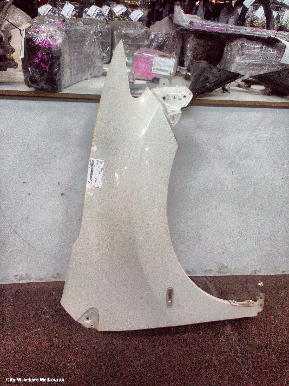 NISSAN MURANO RIGHT GUARD, Z51, 12/2008 - 12/2014