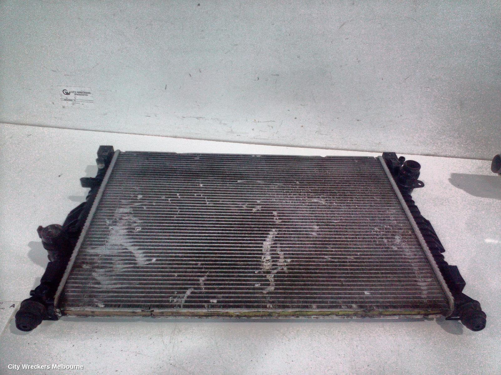 LAND ROVER RANGEROVER EVOQUE RADIATOR, AUTO, 2.0, PETROL, L538, 11/2011 - 01/2019