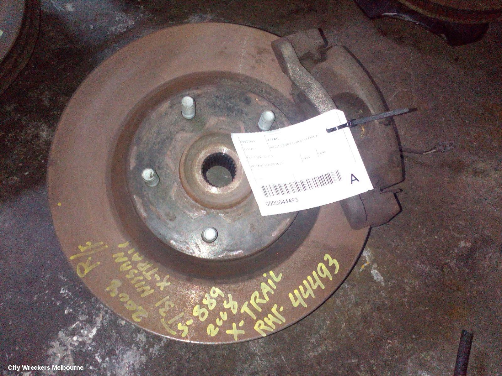 NISSAN XTRAIL RIGHT FRONT HUB ASSEMBLY, T31, 10/2007 - 12/2013