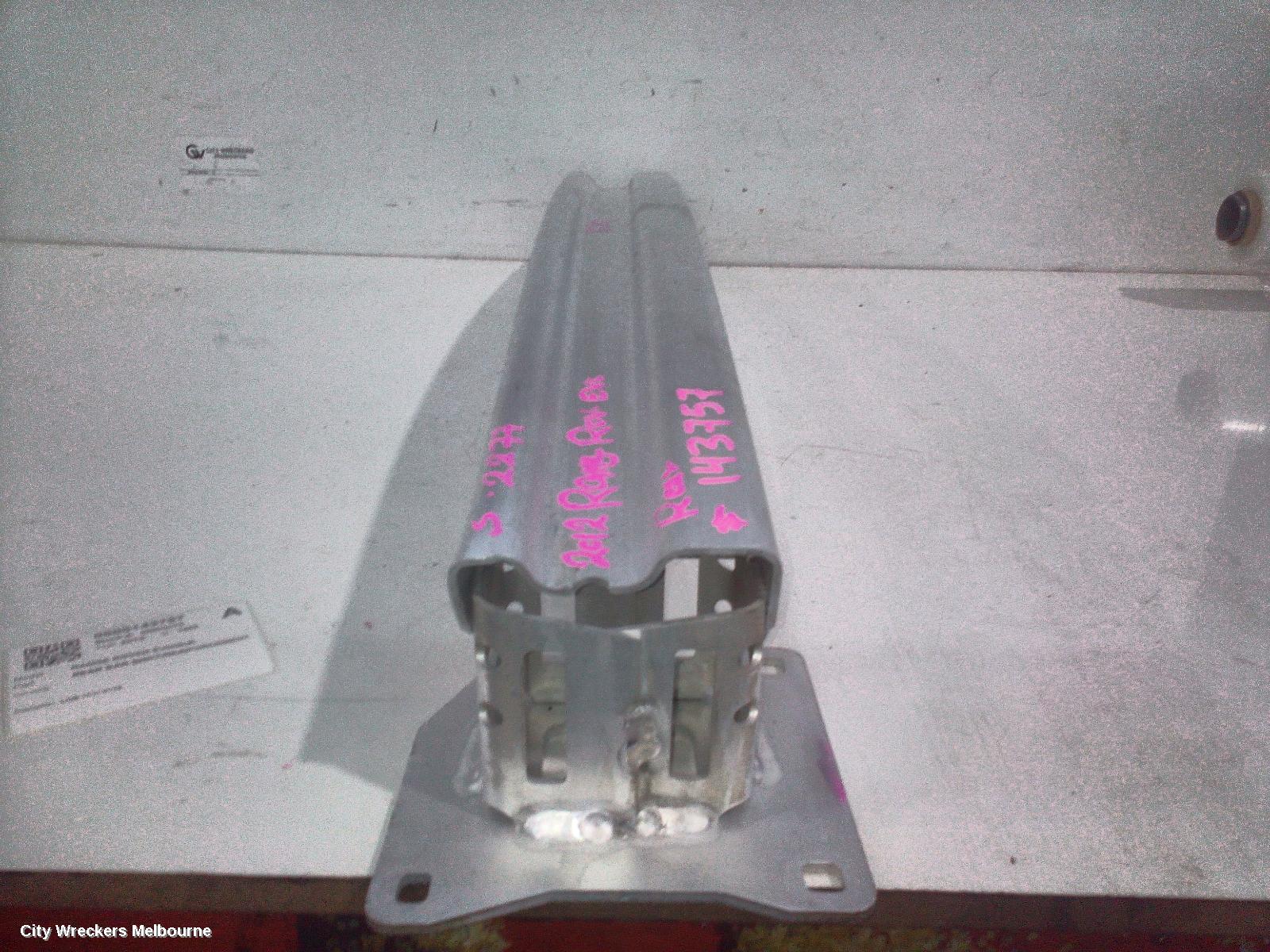 LAND ROVER RANGEROVER EVOQUE R/BAR BRACKET/REINFO, L538, 11/2011 - 01/2019