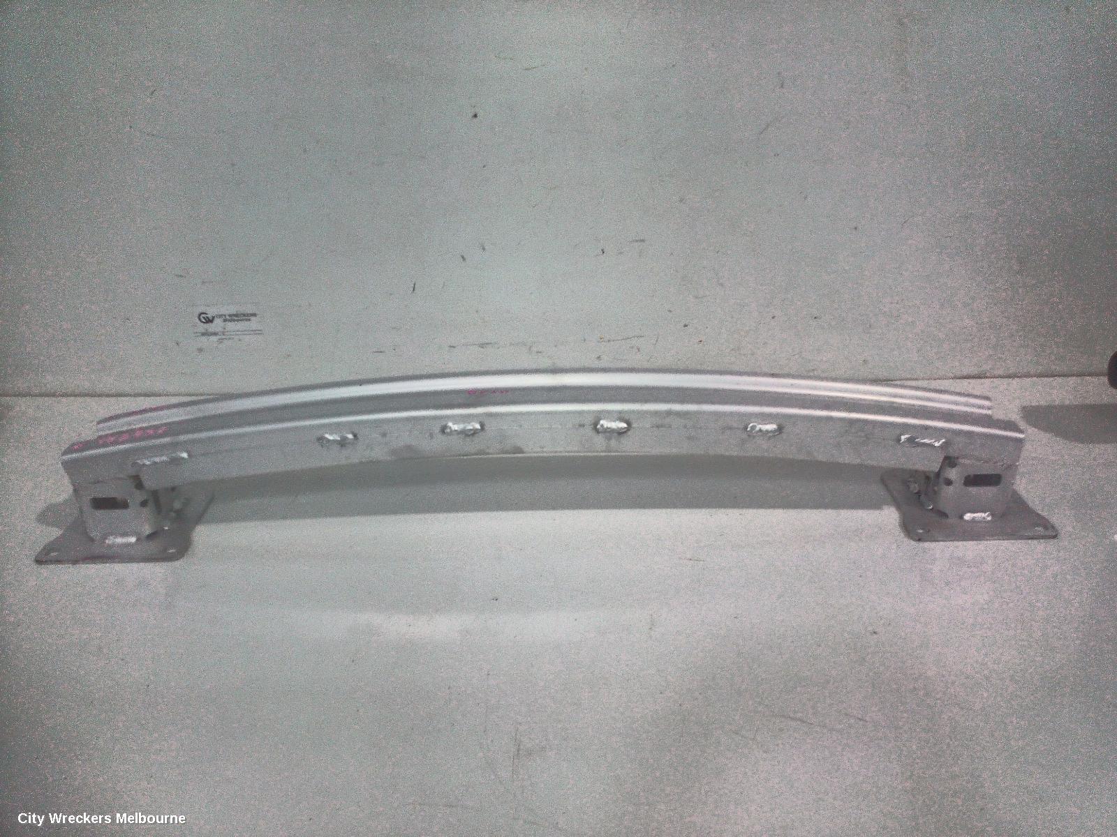 LAND ROVER RANGEROVER EVOQUE R/BAR BRACKET/REINFO, L538, 11/2011 - 01/2019