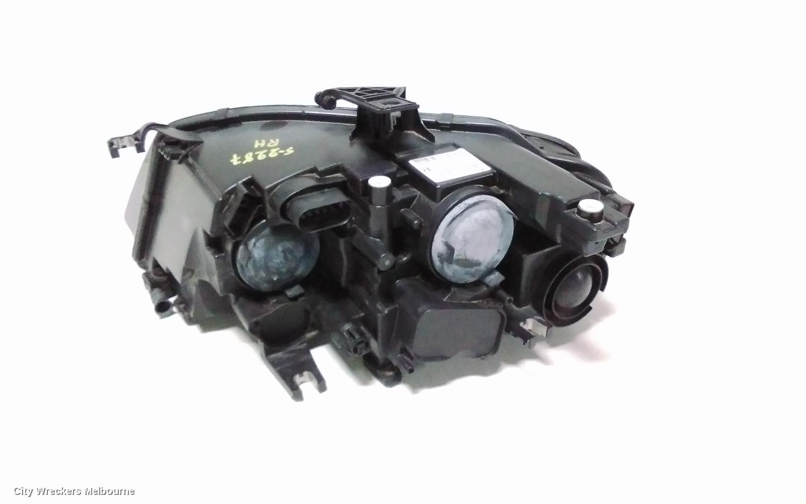 AUDI A4 RIGHT HEADLAMP, B8 8K, HALOGEN TYPE, 02/2008 - 06/2012